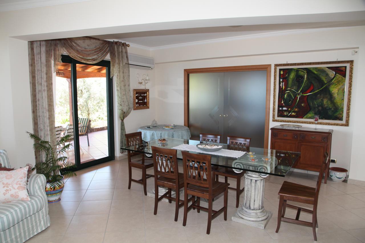 La Collina Capo D'Orlando Bed & Breakfast Bagian luar foto