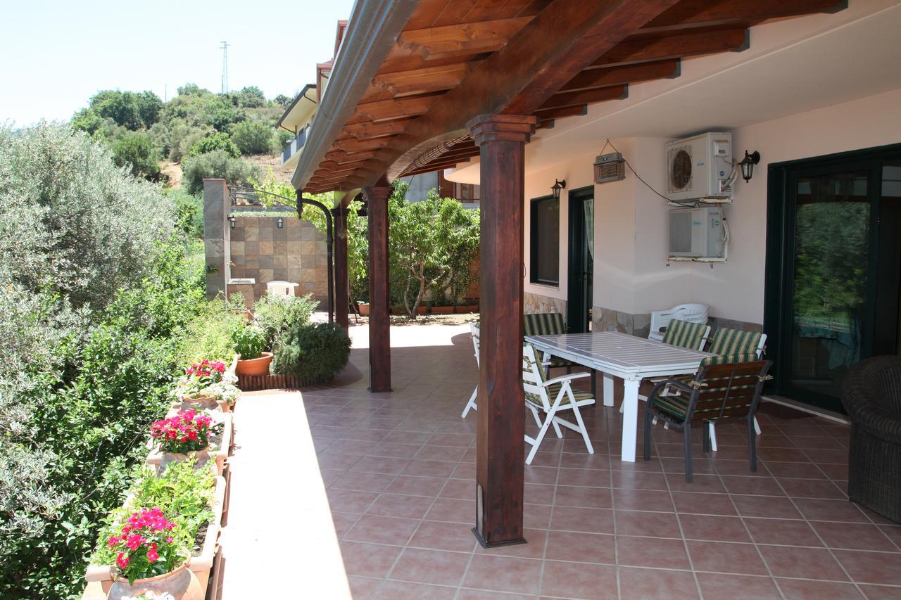 La Collina Capo D'Orlando Bed & Breakfast Bagian luar foto