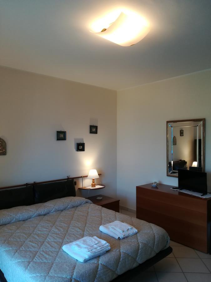 La Collina Capo D'Orlando Bed & Breakfast Bagian luar foto
